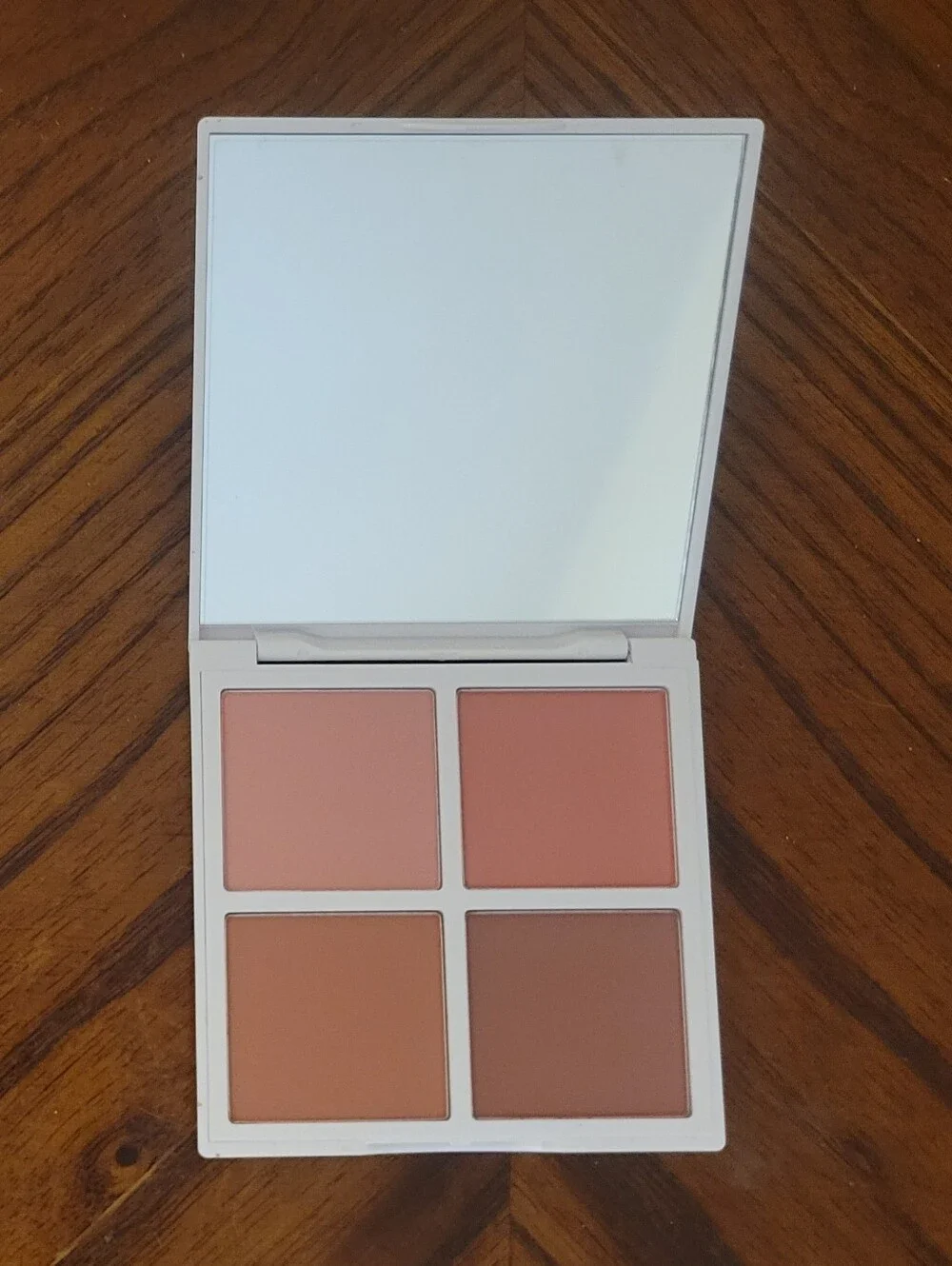 Lithe Sunset Blush Palette - Picture 4 of 7